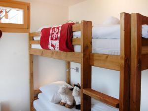 Chalet Le Ruisseau by Interhome