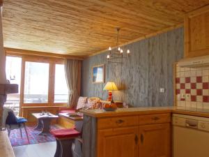 Apartment Le Grand Tichot A et B - Val Claret-5 by Interhome