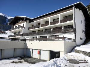 Apartment Holiday3