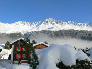 Apartment Chesa Boffalora by Interhome