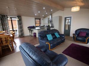 Chalet Loch Leven Lodge by Interhome