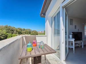 Apartment La Mer-1 by Interhome 