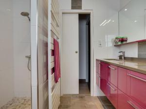 Maisons de vacances Holiday Home Baschoc by Interhome : photos des chambres