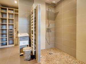 Maisons de vacances Holiday Home Baschoc by Interhome : photos des chambres