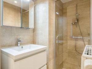 Apartment Wanderlust with garage by Interhome