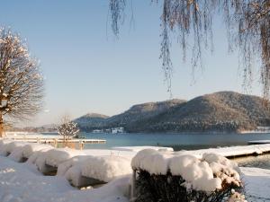 Holiday Home Laube by Interhome