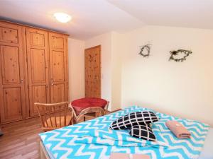 Apartment Laura by Interhome