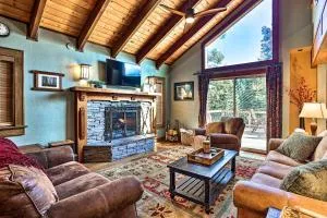 Tranquil Twin Peaks Retreat Hike, Ski and Swim - Twin Peaks