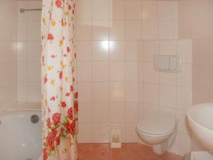 Apartment ai Casell by Interhome