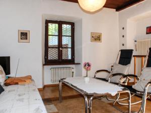 Holiday Home Verzaschina by Interhome