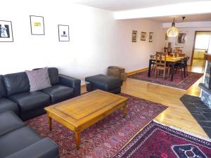 Apartment Miremont B7 by Interhome - 4hvězdičkové hotely ve městě Crans-Montana