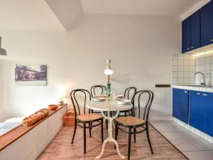 Appartements Apartment La Pinchonniere-5 by Interhome : photos des chambres