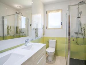 Maisons de vacances Holiday Home Laouchet by Interhome : photos des chambres