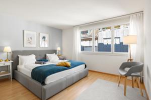 Bright, Central & Modern apartment