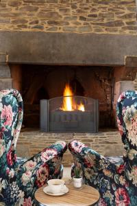 La Metairie du Vauhariot - Maison dhôtes de Caractère Vue Mer Piscine Intérieure Chauffée