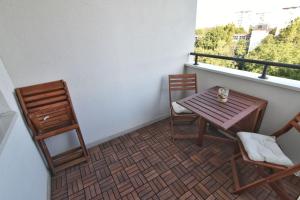 Regina Apartments with free parking