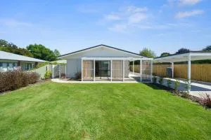Greytown Getaway - Greytown Holiday Home - Featherston