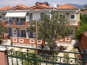 Irini Apartments Anaxos - Tsoukalokhórion
