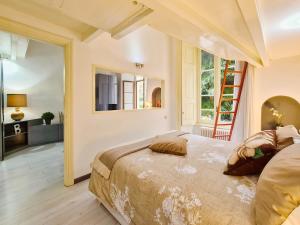 Nona lakeside apt at patrician Villa