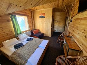 Alpin Eco Chalet & Wellness