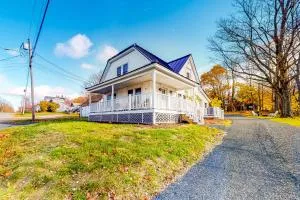 The Grouse House - The Forks