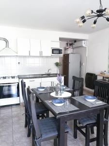 DEPARTAMENTOS Las Araucarias- 2 a 5 personas con estacionamiento