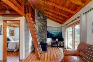 Sunset Point Mountaintop Cottage - Somesville