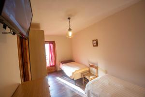 Classic Twin Room room in Hotel Eira