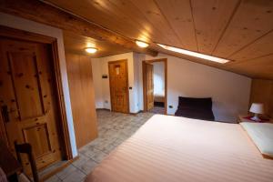 Family Double Room room in Hotel Eira