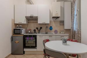 GuestHost - Villa Borghese & Villa Albani Apt