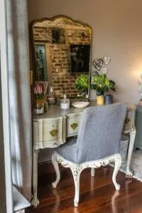 La Casa Nostra Rose Garden - Emberton