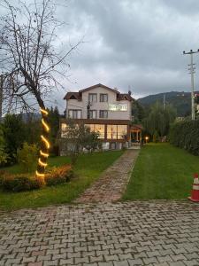 SNOW HİLL HOUSE Pansiyon