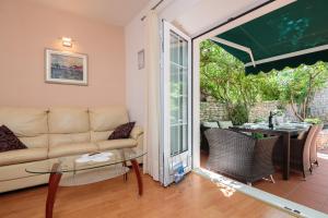 Nona Guesthouse Charme Holidays