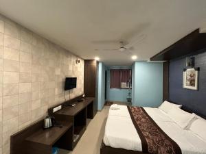 Hotel Pratap Residency
