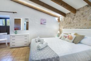 Owl Booking Villa Lloberina - In the Midst of Nature