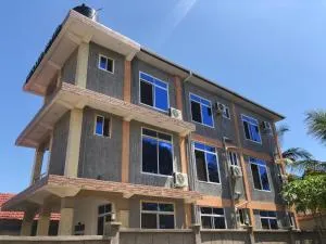 PHYLLEN HOTEL - Lushoto