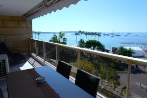 Cannes - Croisette - Palais des Festivals