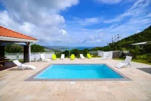 Villa élégante avec piscine privée au Diamant et vue sur la mer - Morne Blanc