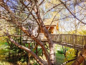 Tentes de luxe Domaine EcOtelia : Cabane Palombière dans les Arbres 