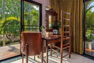 Villa Togian | Unique 3BR villa with private pool | Naiharn beach