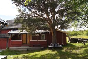 One-Bedroom Cottage with Loft (6 Adults) room in Bustad Hyttetun