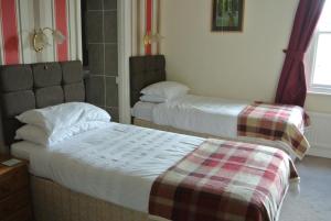 Standard Twin Room room in Old Castle Farm Guest House