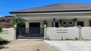 Nikmat Homestay RIYADH - Kampong Jeram