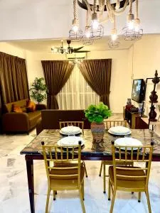 SEA LA VIE BATIK @ LAGUNA RESORT - Kampong Tanah Merah