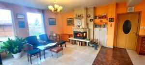 Бялата къща Калугерица