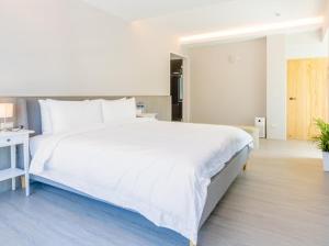 Revel Villa