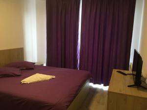 APARTAMENT AVANGARDEN EMA ROSU