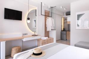 Afros Suites