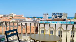 "ZEN" 100m de la plage avec parking, vue mer et vue montagne