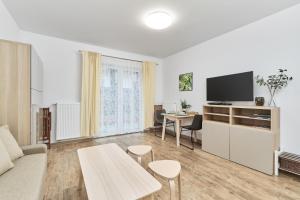 Riverside Apartments Na Grobli by Renters